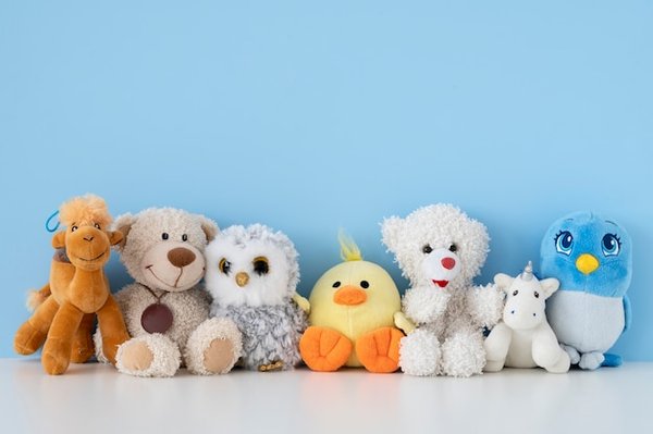 Quelle peluche offrir à son bébé pour renforcer vos liens ?