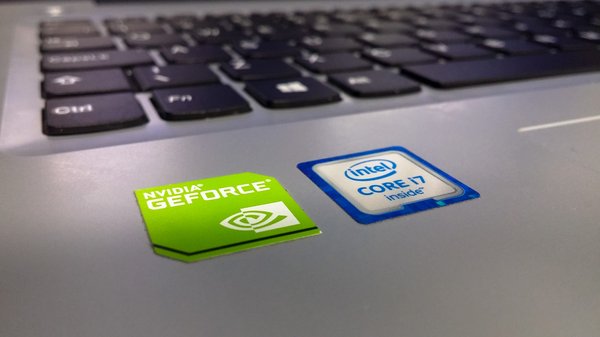 Quel est la différence entre Intel Core i5 et i7 ?